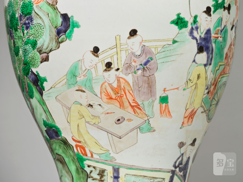 清康熙 五彩百子圖鳳尾尊 | IMPORTANT ET RARE GRAND VASE YENYEN EN PORCELAINE DE LA FAMILLE VERTE - 图23